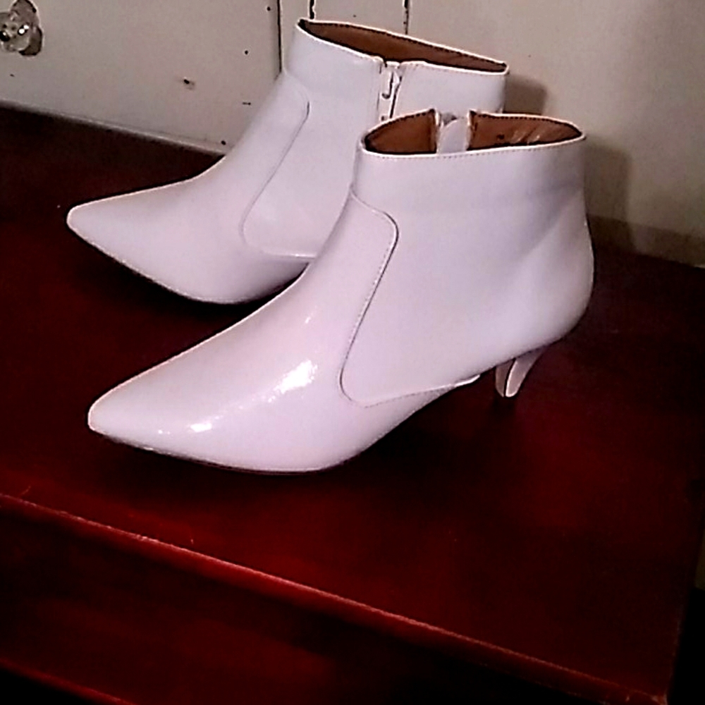 Ladies booties